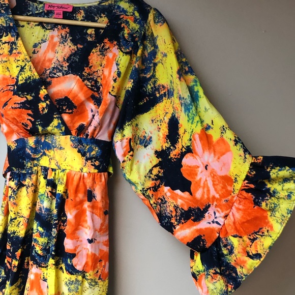 Betsey Johnson flowy bright neon shirt floral design Sz S tie back waist - Picture 3 of 7